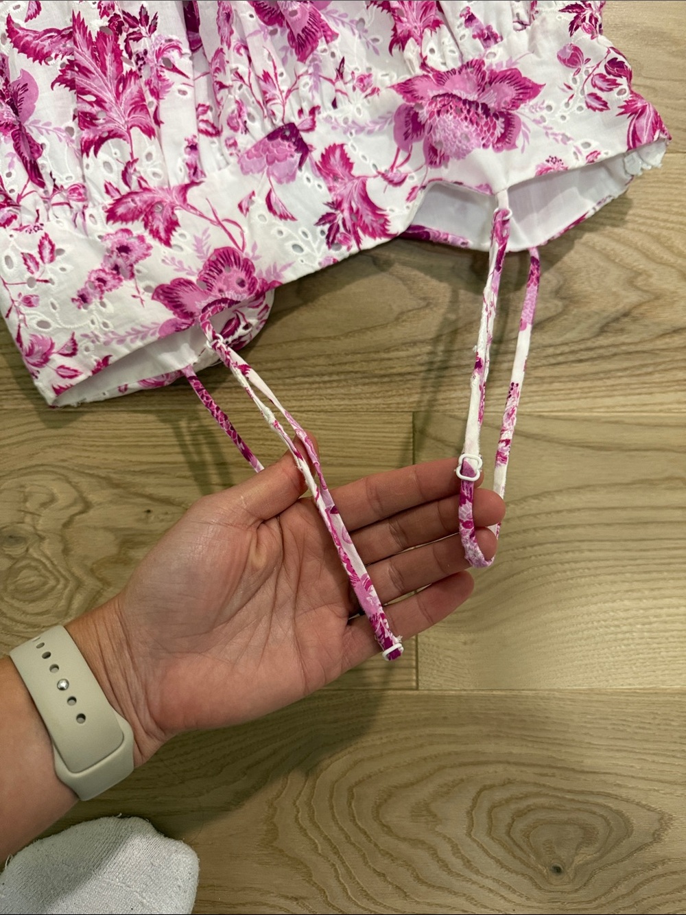 Zara White and Pink Floral Eyelet Spaghetti-Strap Top - Picture 10 of 10